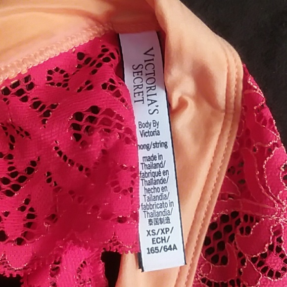 ⬇️$60 Victoria's secret panties - Picture 4 of 7